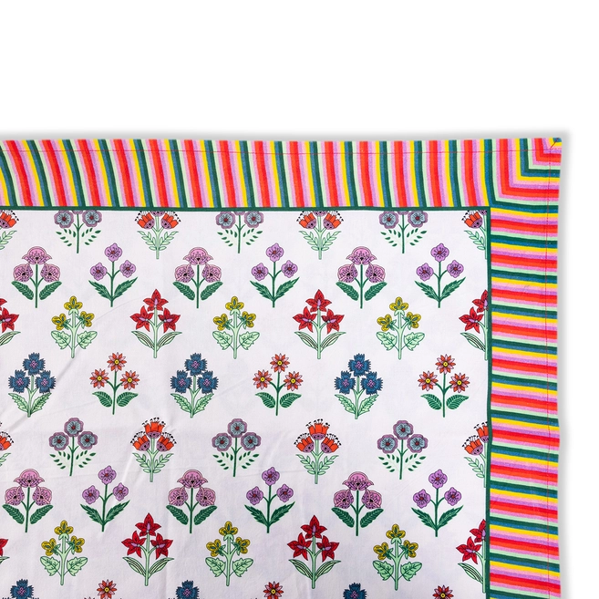 Santini Patterned Tablecloth